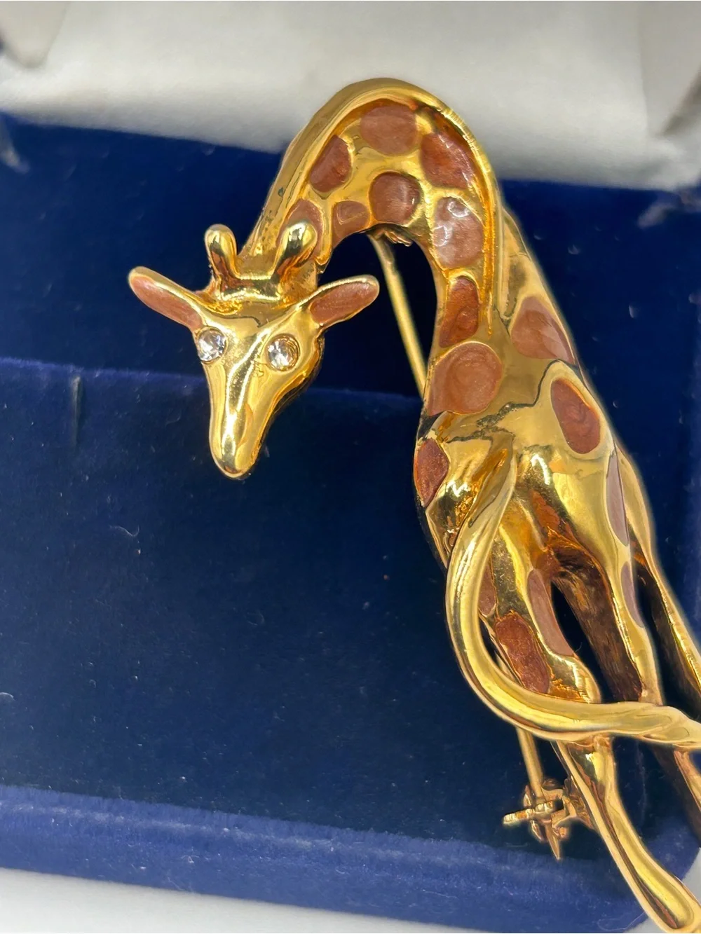 Gold Giraffe Brooch with Brown Enamel Crystal Accents - Picture 2 of 11